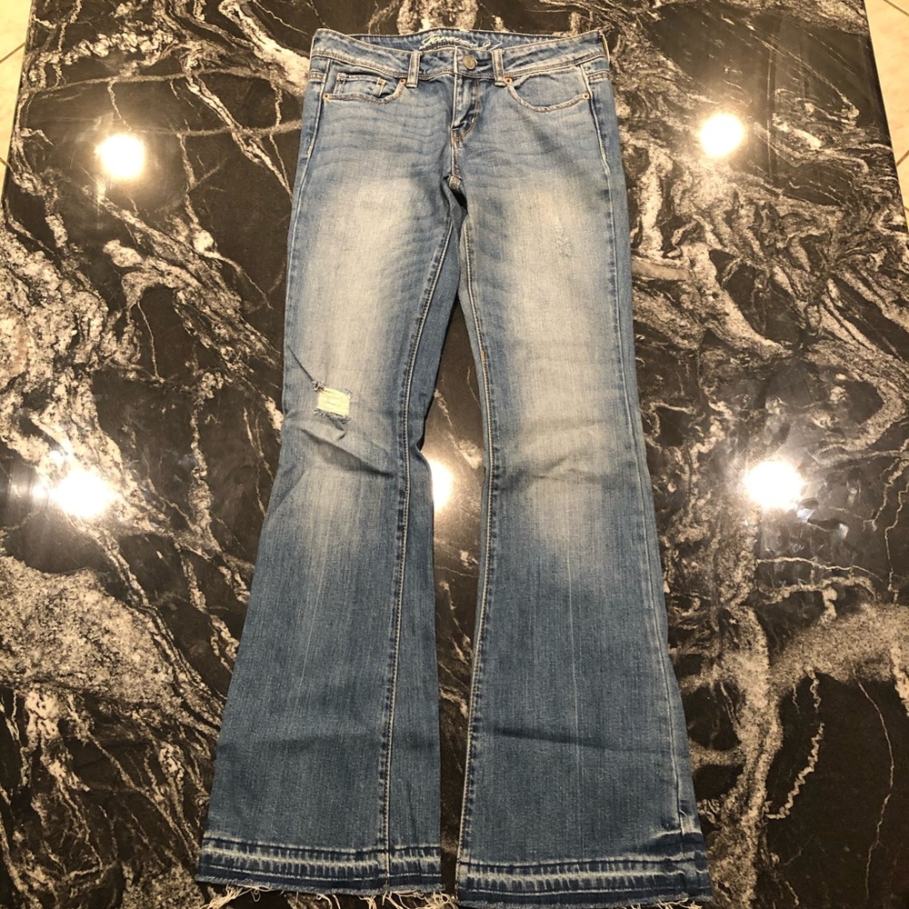 Forever 21 Worn Flare leg Jeans - 26